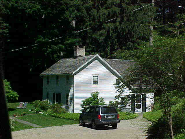 Building photograph for 98 FACTORY STREET